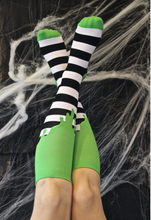 Load image into Gallery viewer, CLEARANCE: Ooze Compression Socks

